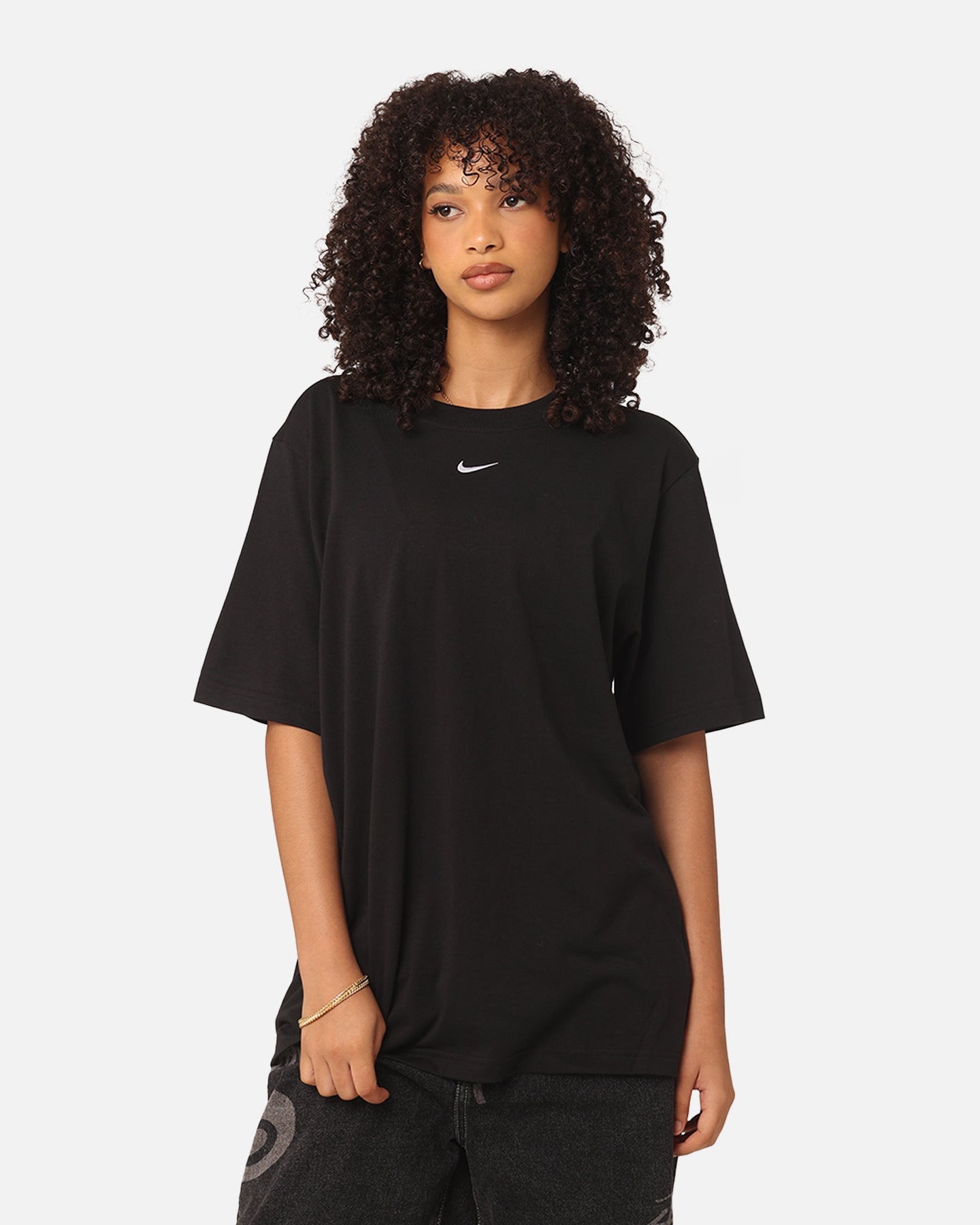 Nike dames sportkleding essentials t-shirt zwart/wit