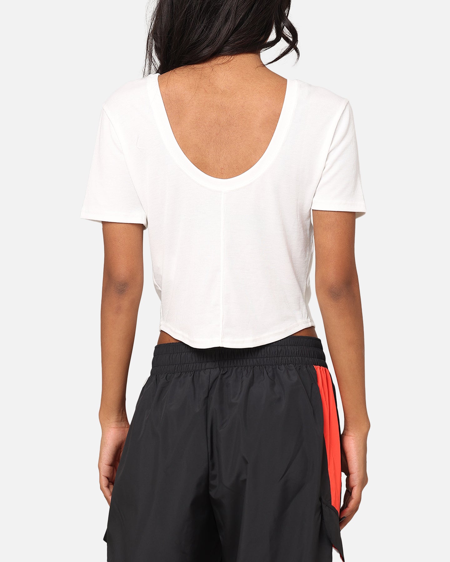 Nike Women's Sportswear Chill Knit T-Shirt Sail/Black