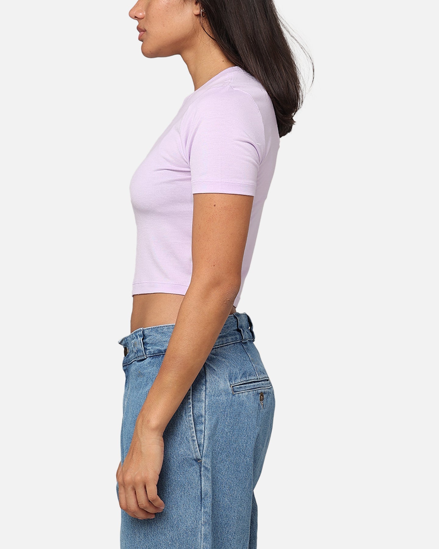 Nike Women's Sportskierm wesentlech Slim Croped T-Shirt violett mëscht / Wäiss