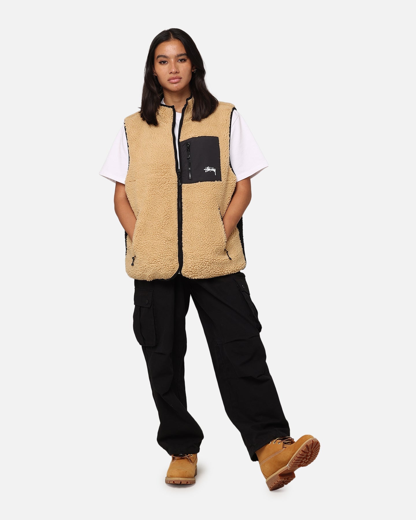 StÃ¼ssy 8 Ball Sherpa Reversible Vest Tan