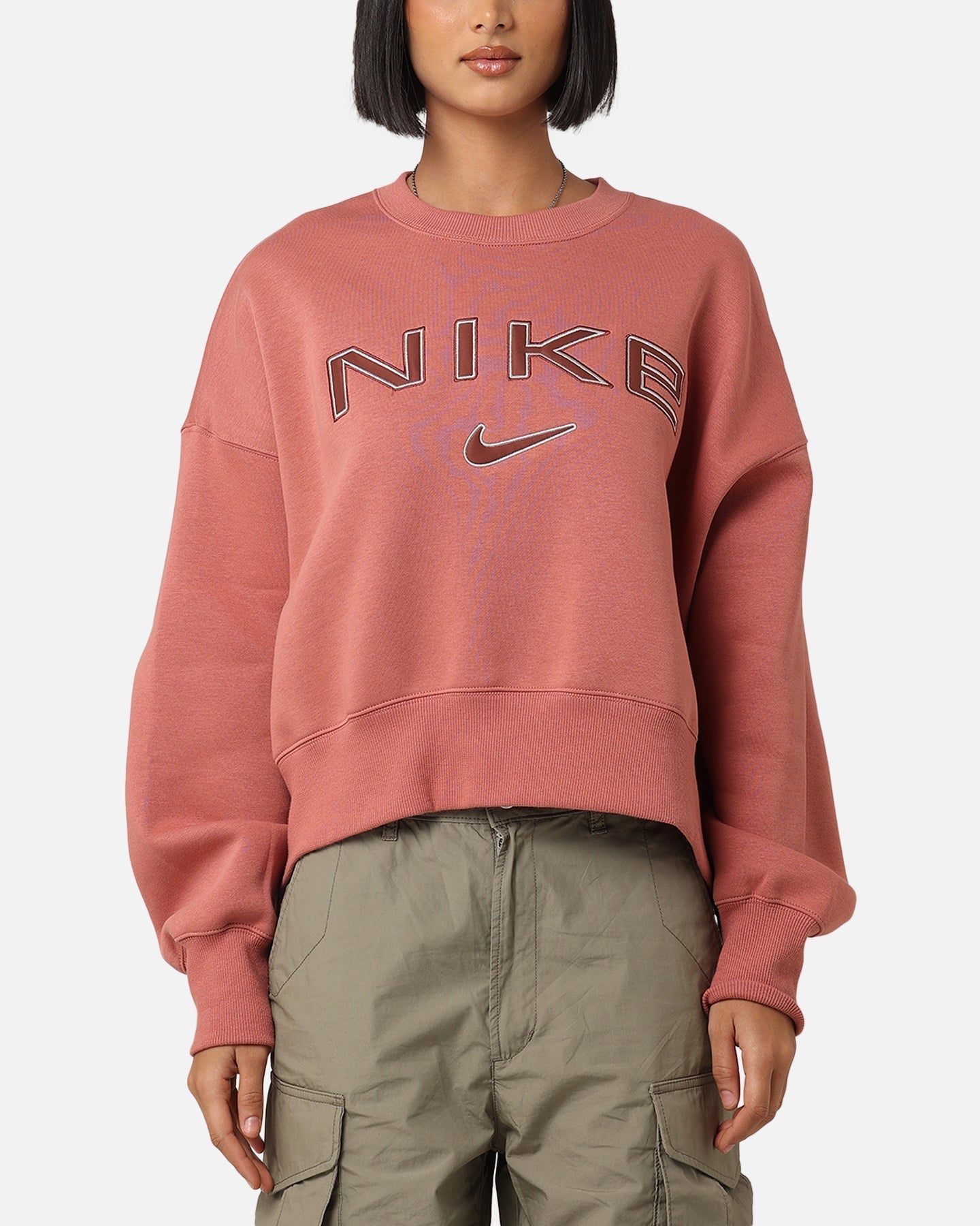 Nike Women's Sportswear Pheonix Pleece Logo di grandi dimensioni Crewneck Canyon Pink/Light Orewood Brown