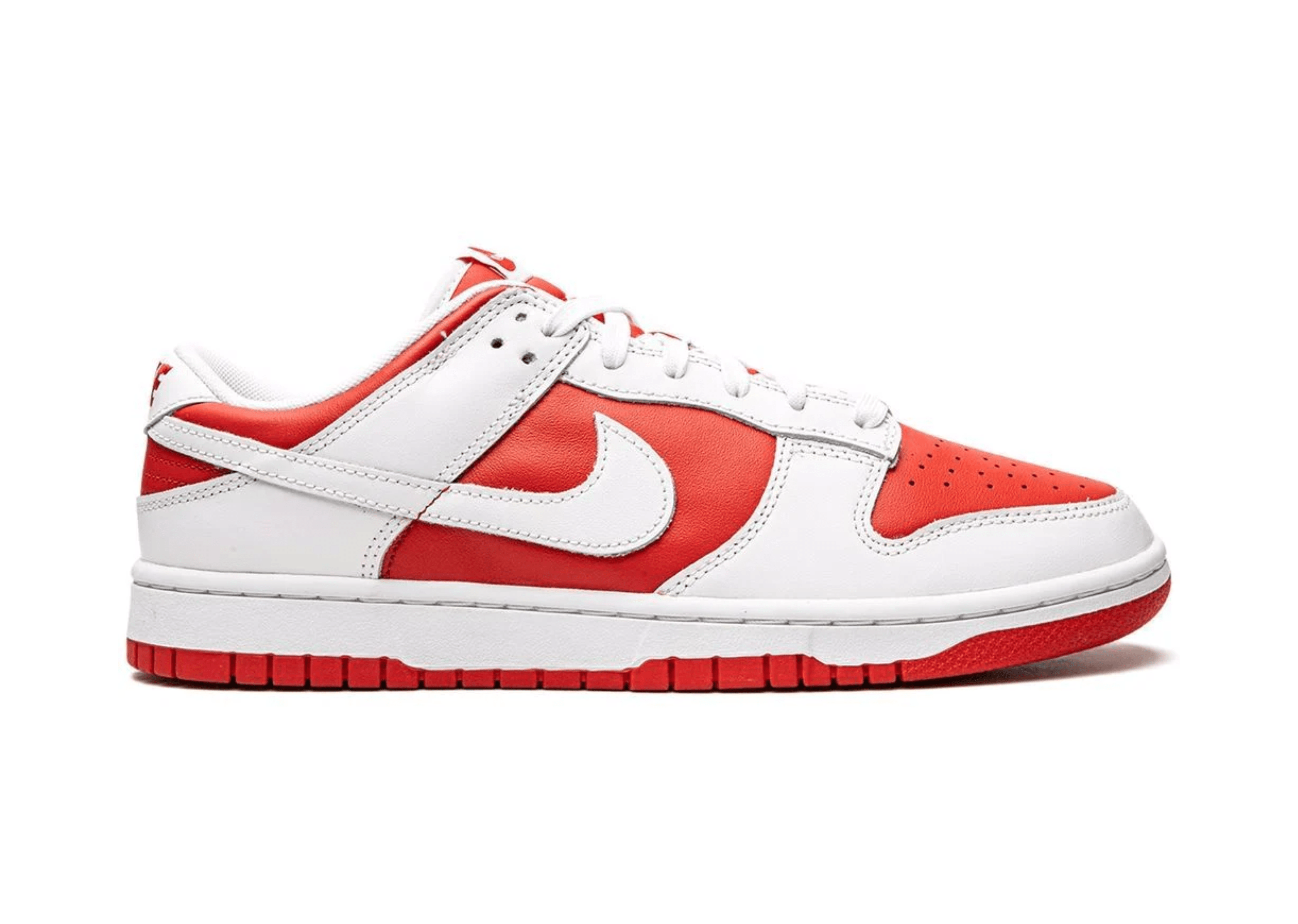 Up to 90 off - Nike Sneakers Nike Dunk Low University Red