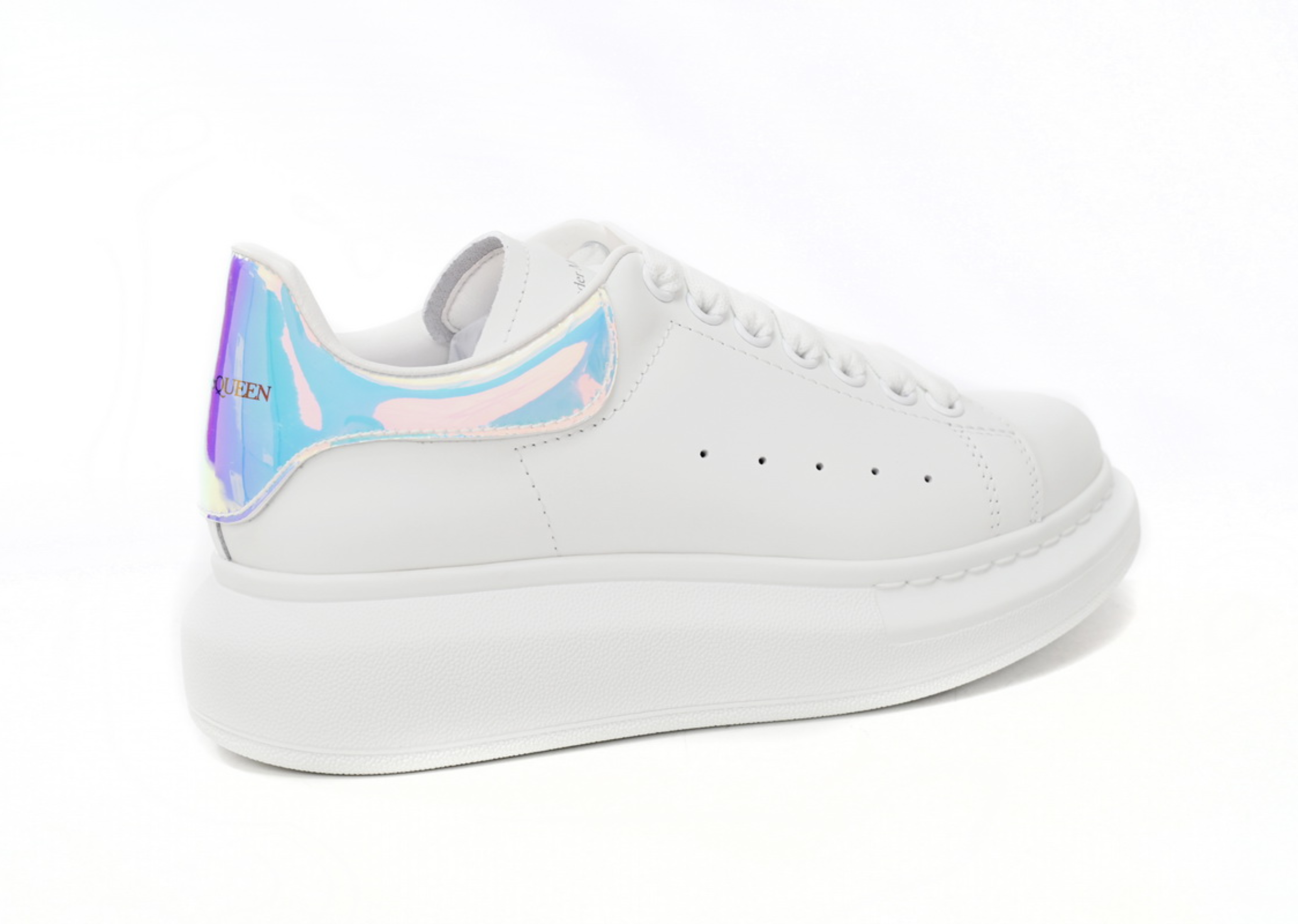 Alexander McQueen Sneaker oversize Laser bianco