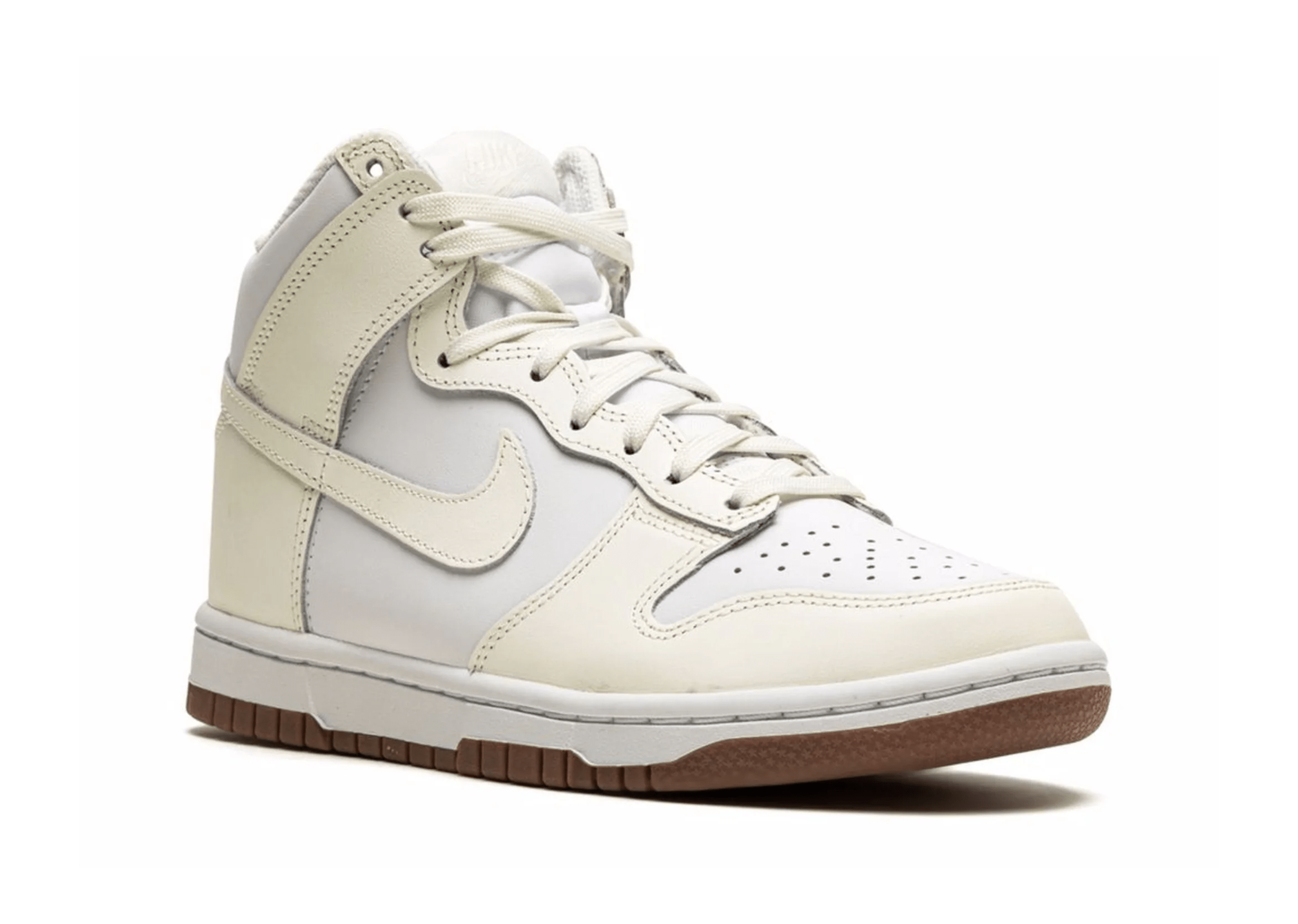 Up to 90 off - Nike Sneakers Nike Dunk High Sail