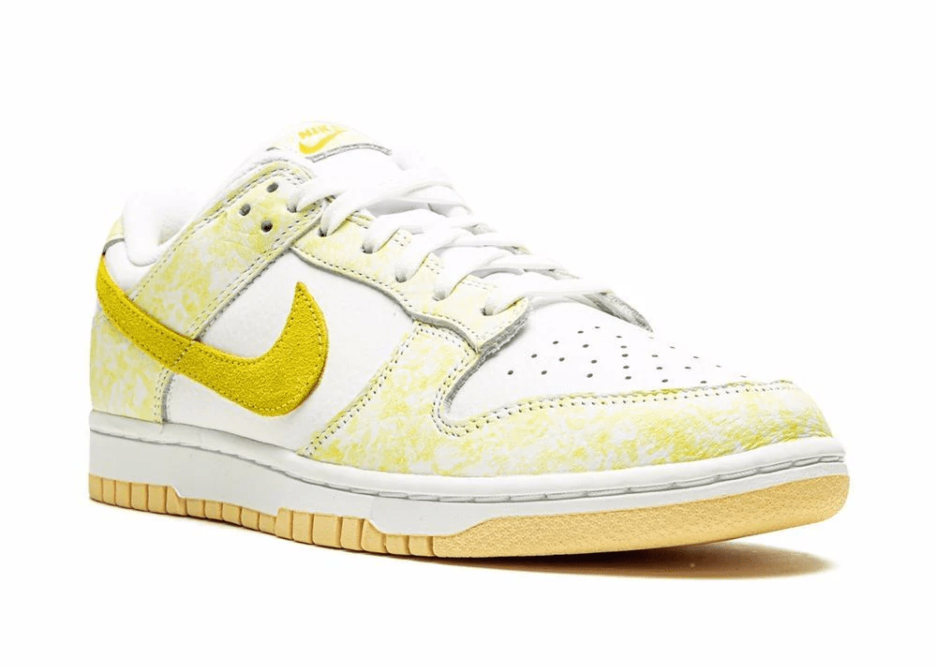 Up to 90 off - Nike Sneakers Nike Dunk Low Yellow Strike