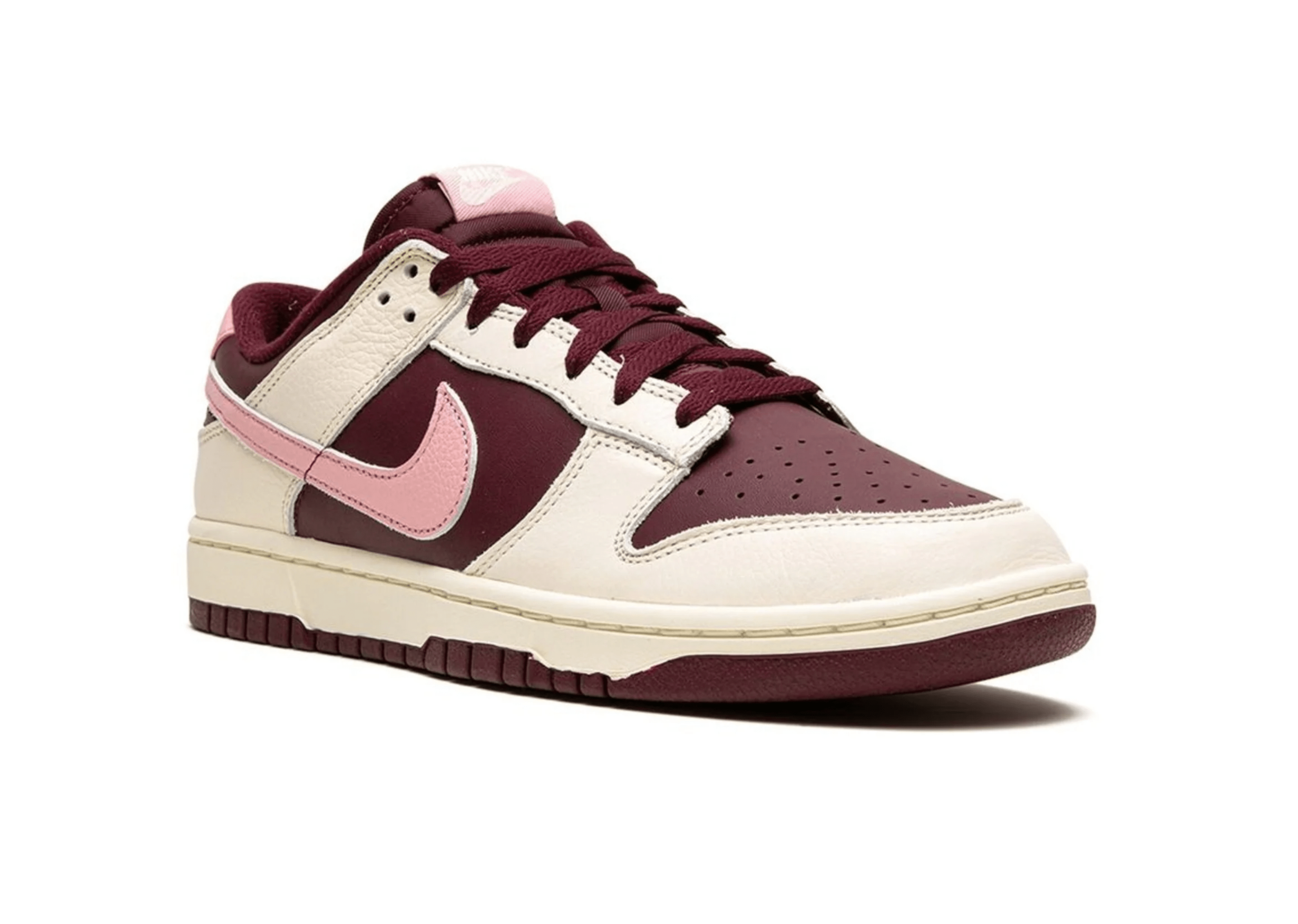 Up to 90 off - Nike Sneakers Nike Dunk Low Valentine'S Day