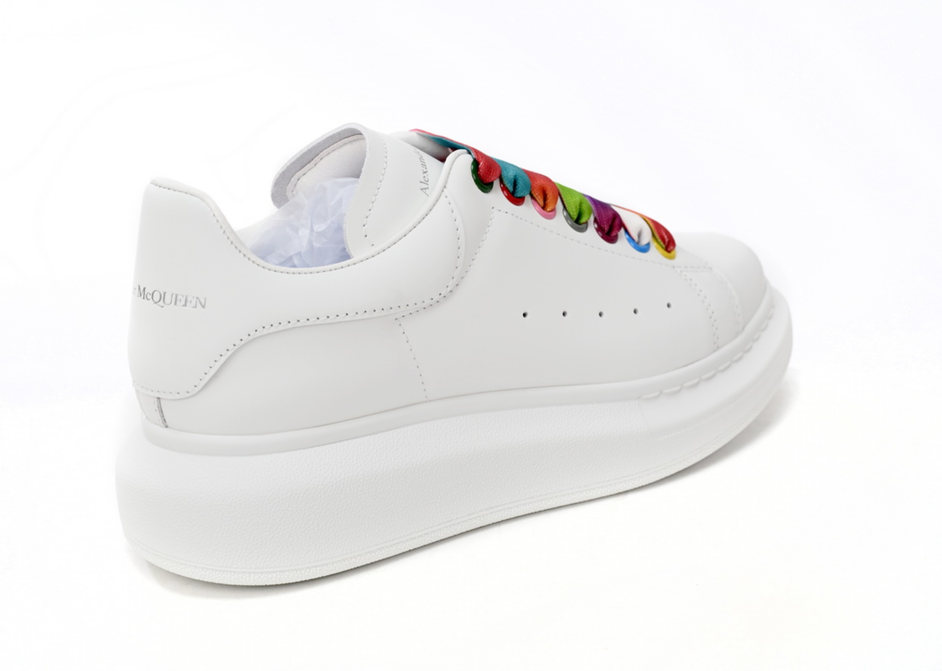 Alexander McQueen übergroßer Sneaker -farbiger Regenbogen