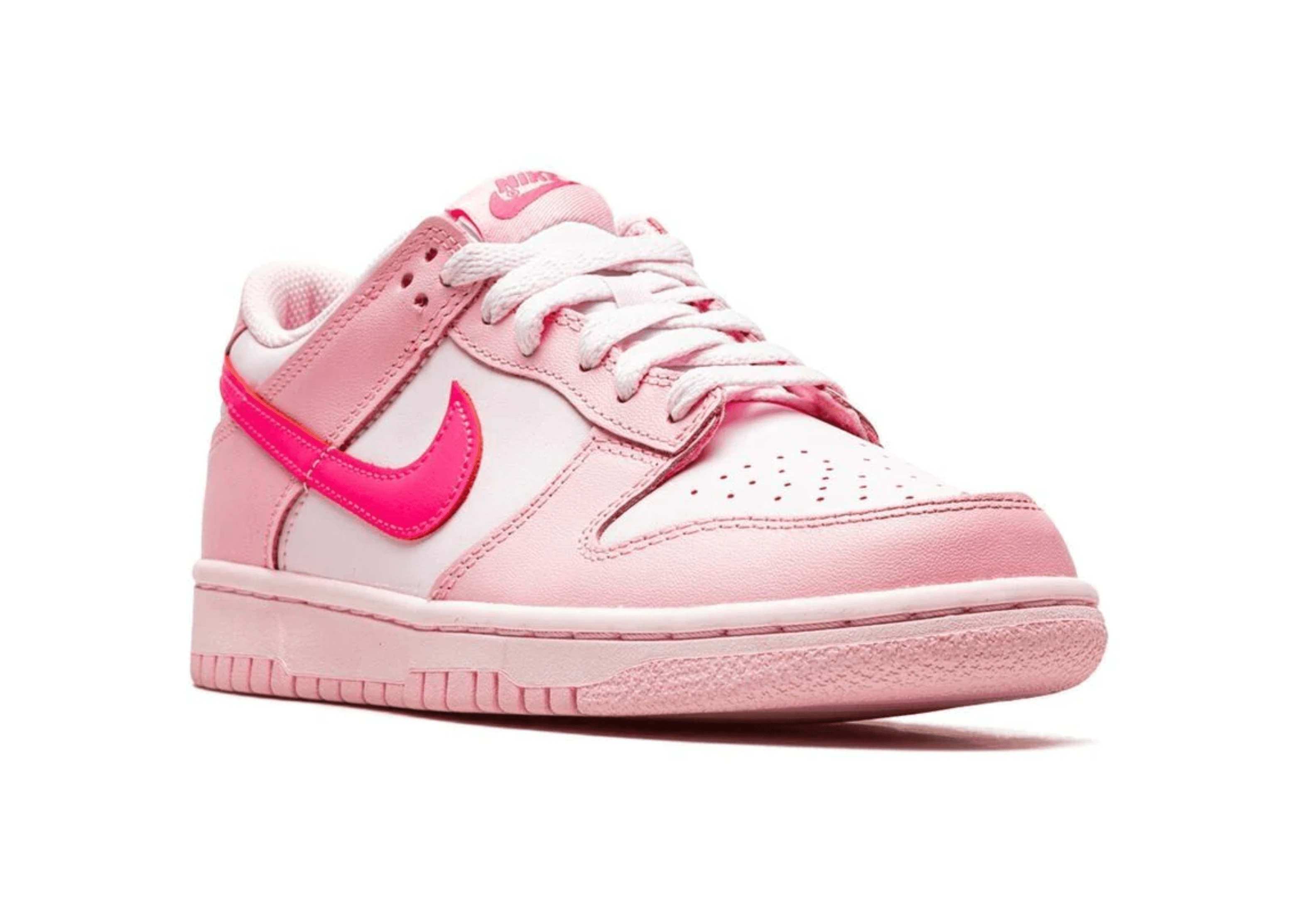 Up to 90 off - Nike Sneakers Nike Dunk Low Triple Pink