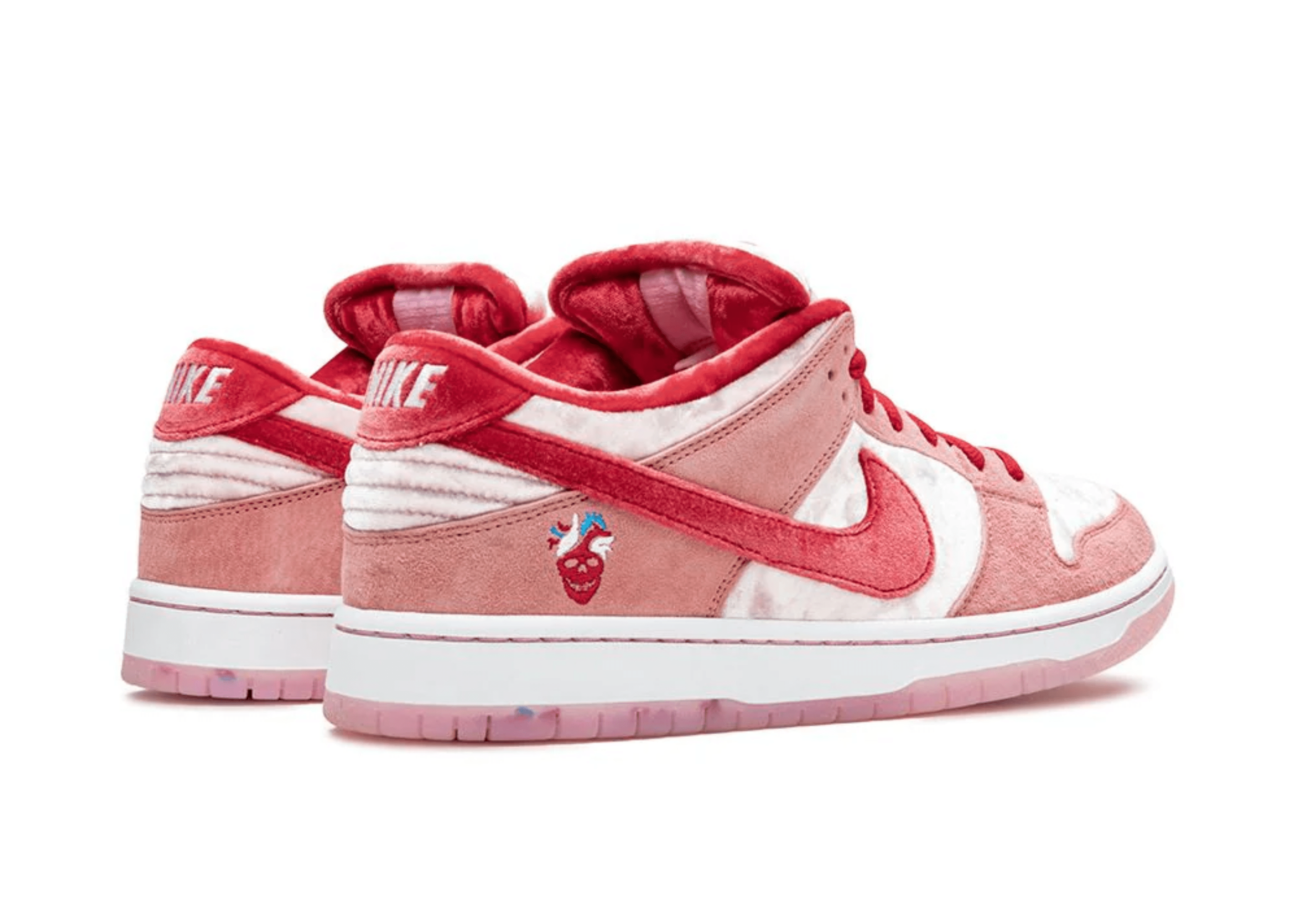 Up to 90 off - Nike Sneakers Nike Dunk Sb Low Strangelove