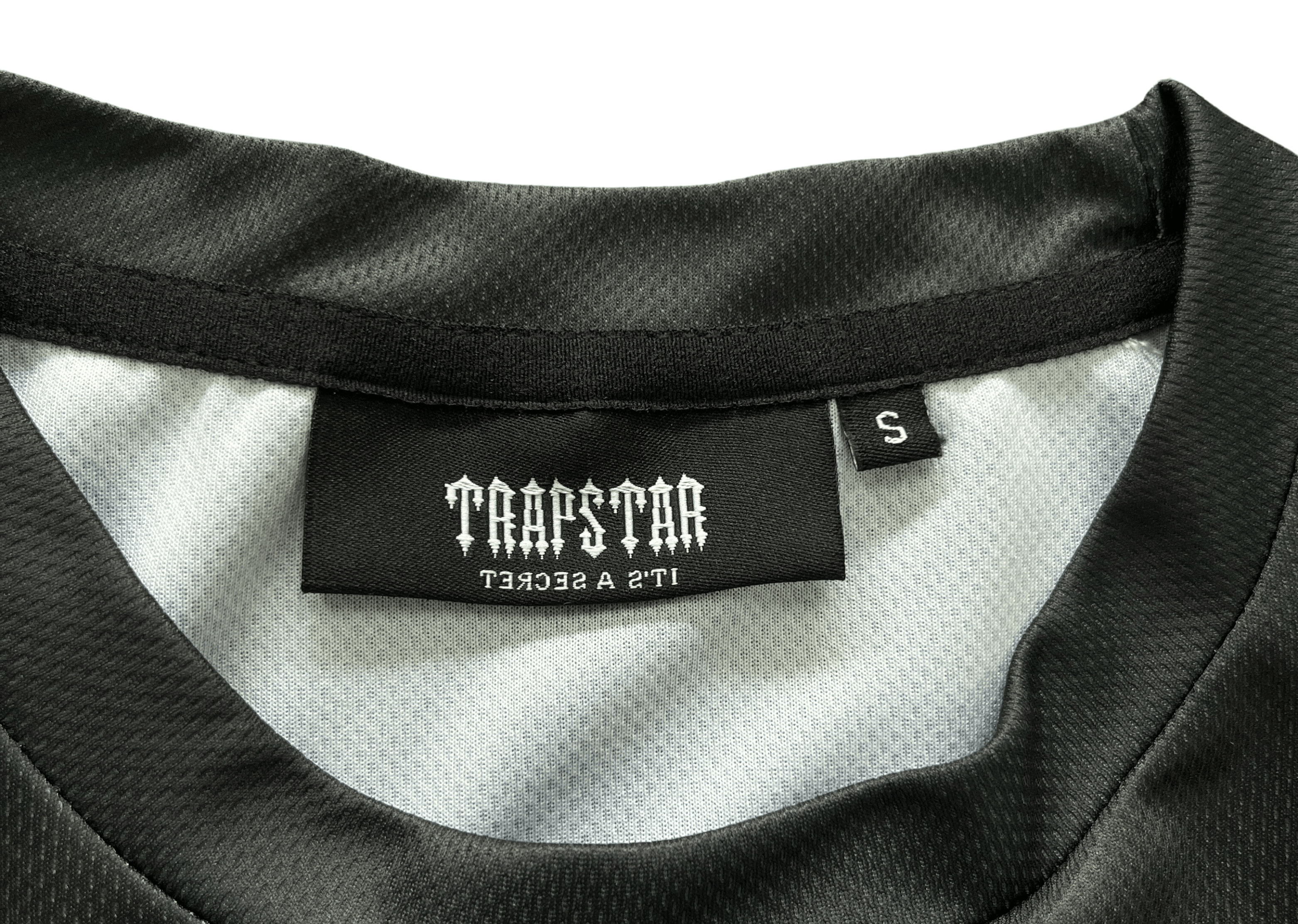 Up to 90 off - Trapstar Clothing TRAPSTAR - FOOTBALL GREY/RED T-SHIRT