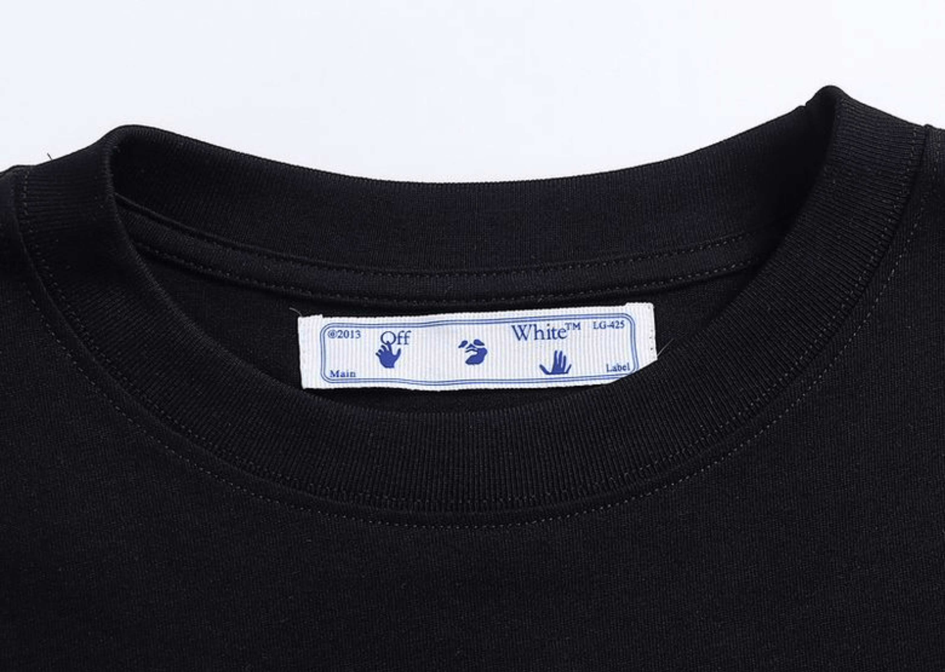 Up to 90 off - Off-White Clothing Off-White - Printed 'United' Black T-Shirt