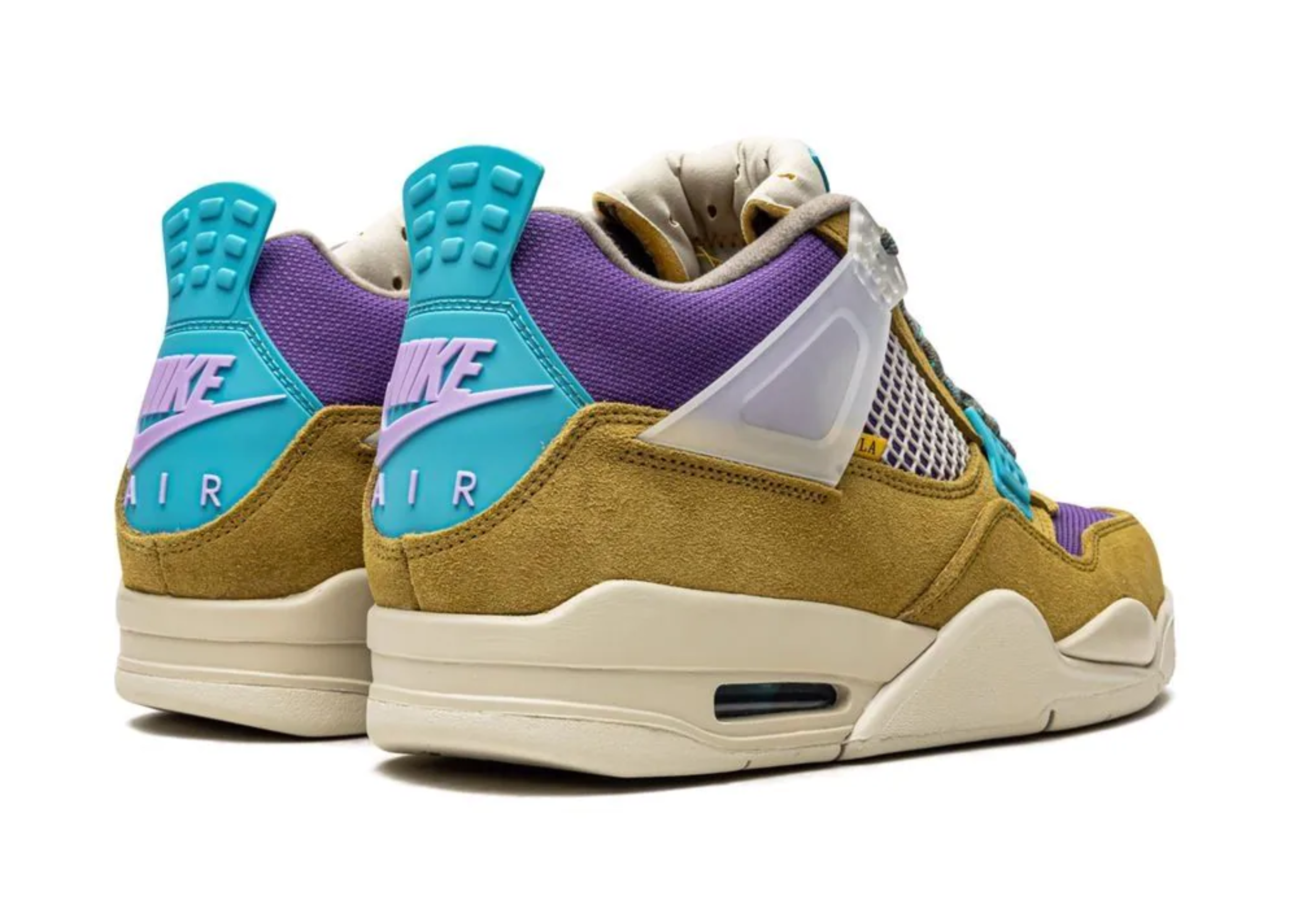 „Air Jordan 4 X Union La Desert Moss“