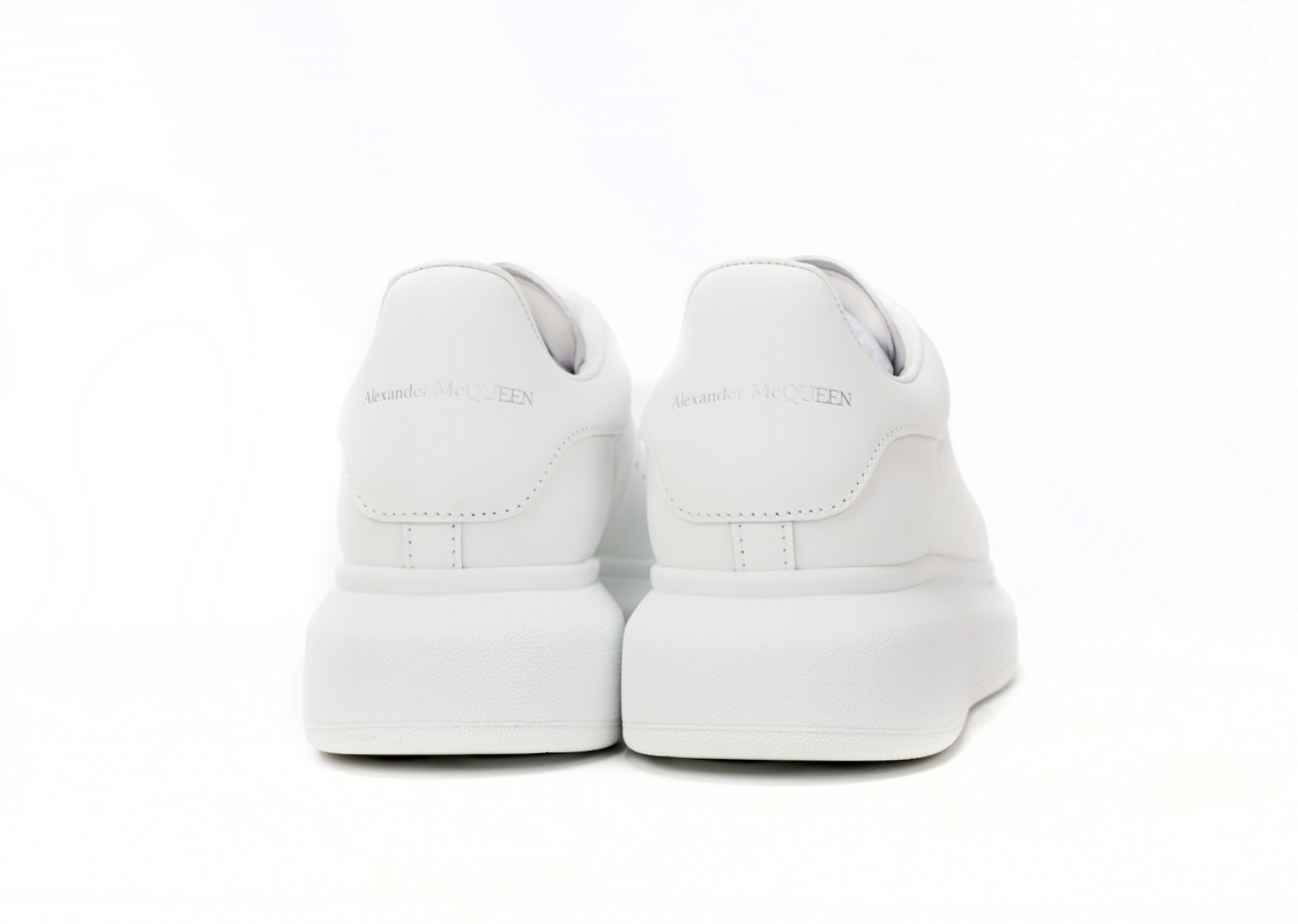 Alexander McQueen store sneaker alle hvite