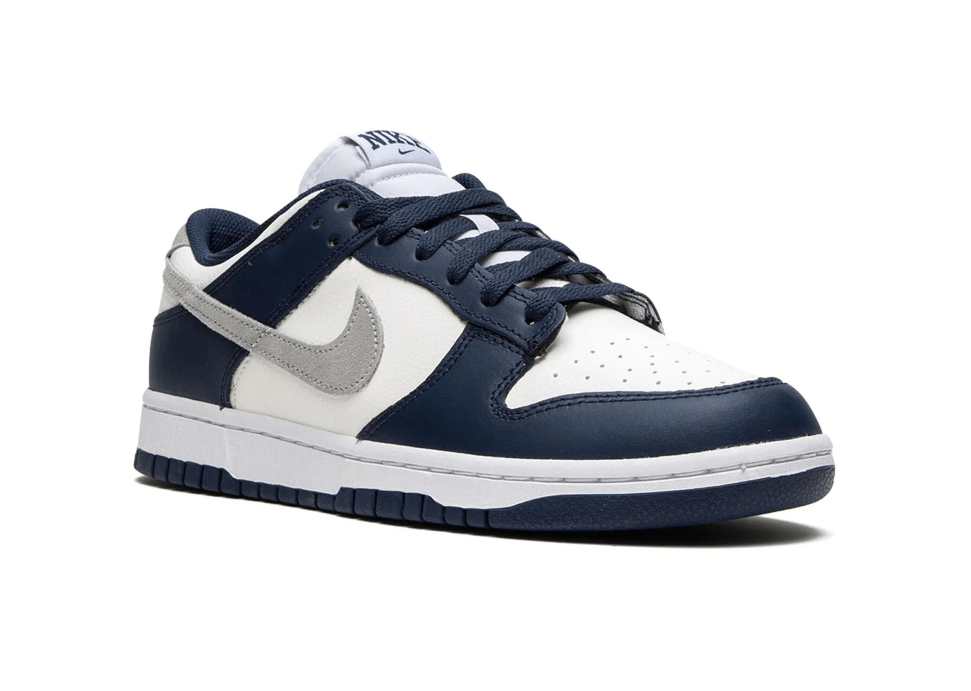 Up to 90 off - Nike Sneakers Nike Dunk Low Midnight Navy