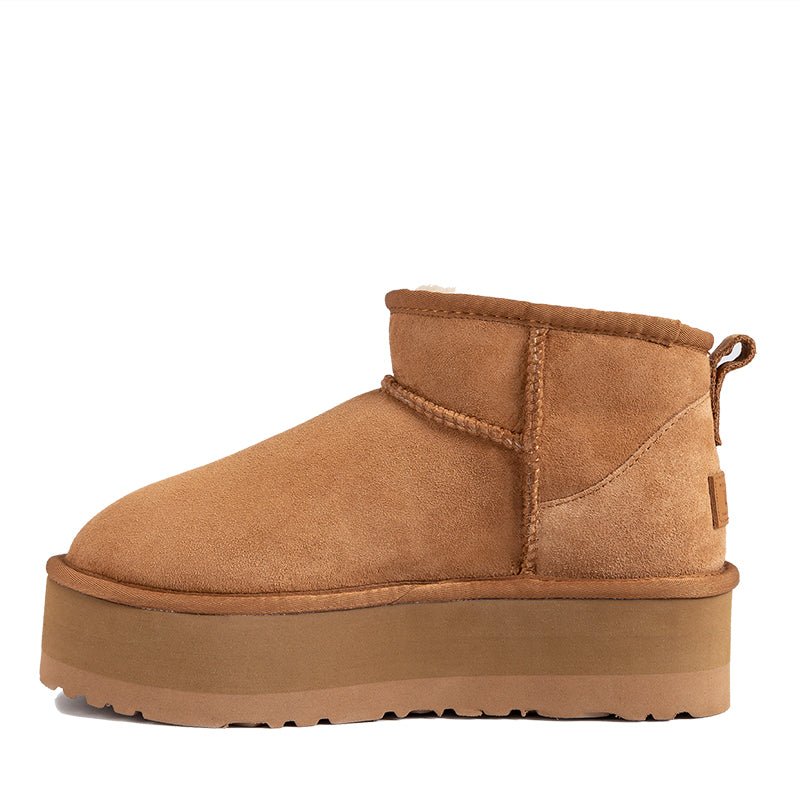 UGG Ultra Mini Klassiker Ieweschte Plattform