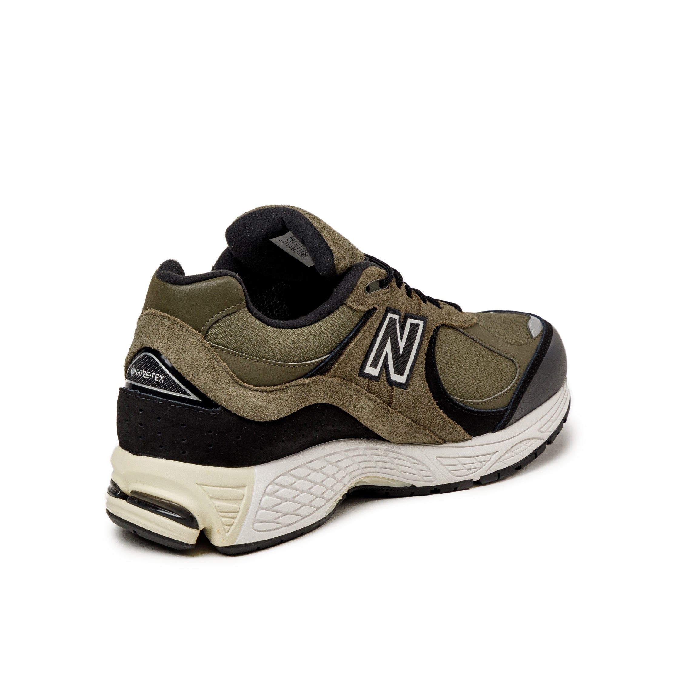 New Balance M2002RXU *Gore-Tex *